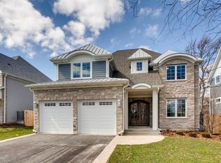 333 Adams Ave, Glencoe, IL 60022