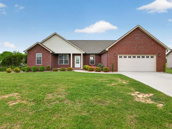 2760 Autumn Woods Trl, Cookeville, TN 38501