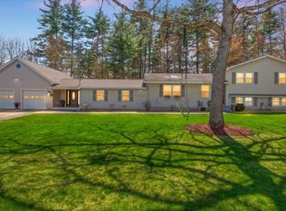 4 Wallace Dr, Merrimack, NH 03054