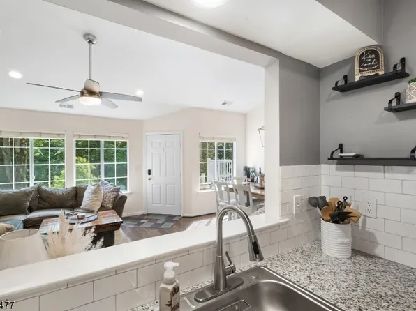 67 Encampment Dr, Bedminster Twp., NJ 07921