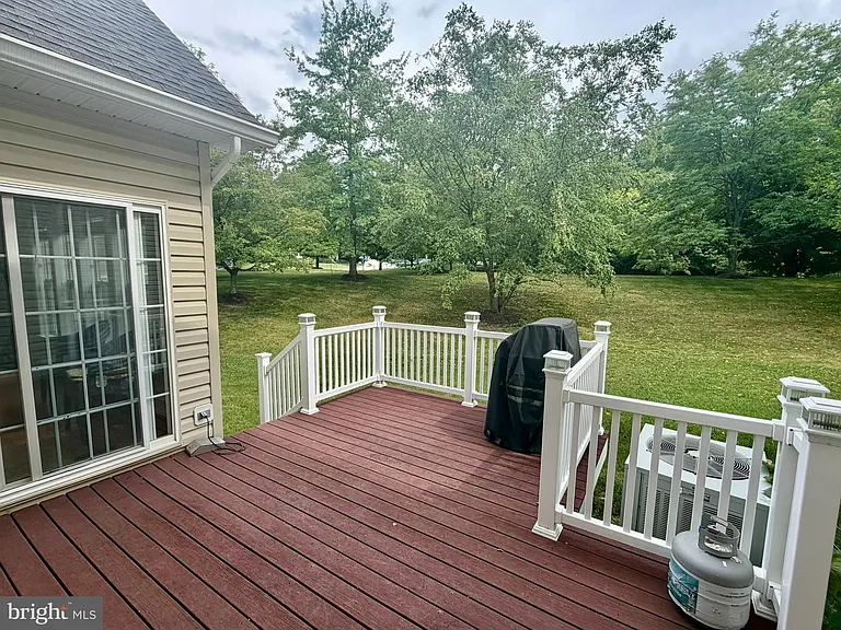 240 Torrey Pine Ct — Photo 41