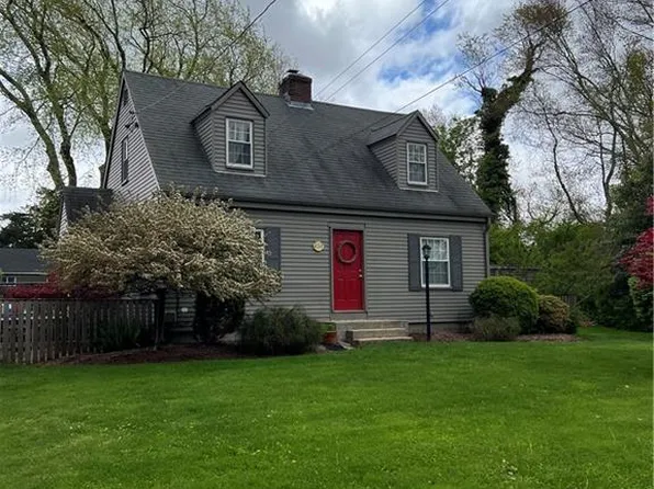 458 Curtis Corner Rd, South Kingstown, RI 02879