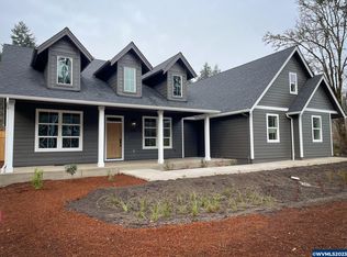 3763 Croisan Creek Rd S, Salem, OR 97302