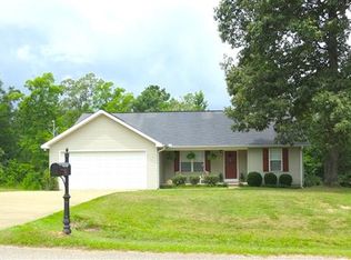 12753 Lakeland Hills Dr, Northport, AL 35475