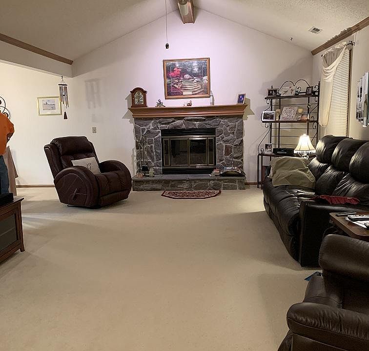 1st image of 3911 Finchley Ct