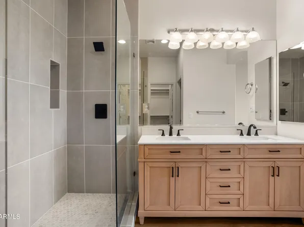 7445 E EAGLE CREST Drive #2113, Mesa, AZ 85207