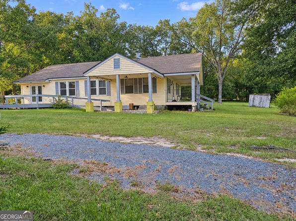 7056 Geneva Hwy, Box Springs, GA 31801
