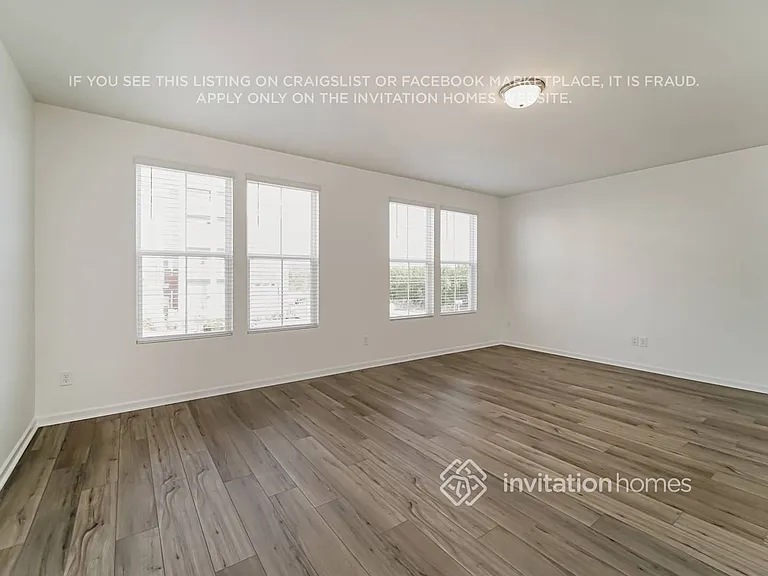 5030 Ragsdale Dr — Photo 10