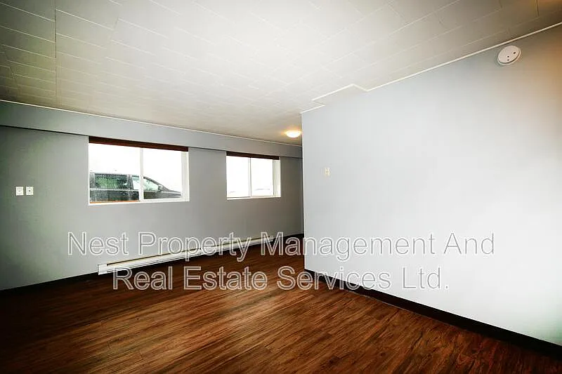 Studio, 1.0 bath, 450 sqft, $1,050 — Photo 2