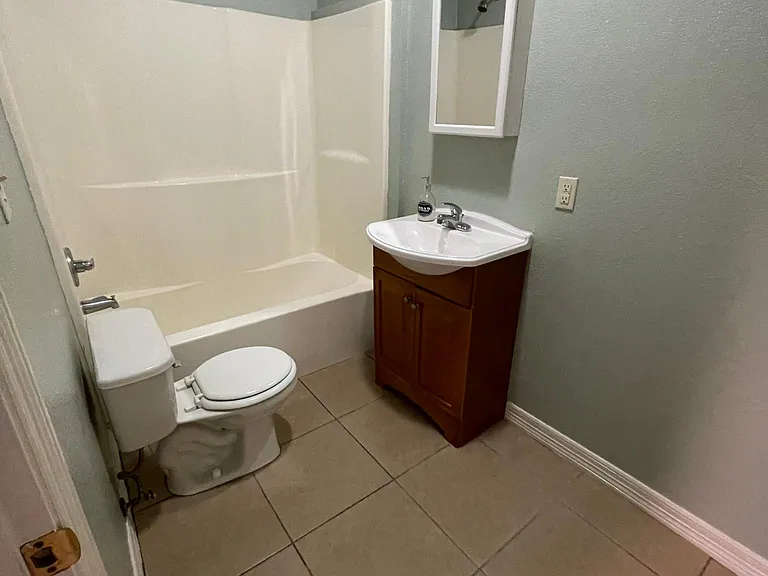 2530 Liberty St #3 — Photo 3