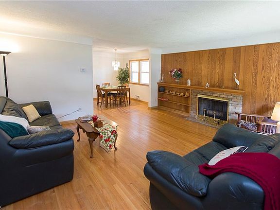 2nd image of 4454 W 224th St