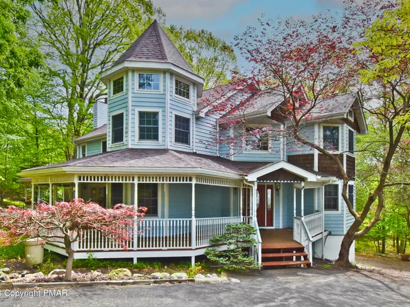 110 Reunion Rdg, East Stroudsburg, PA 18301