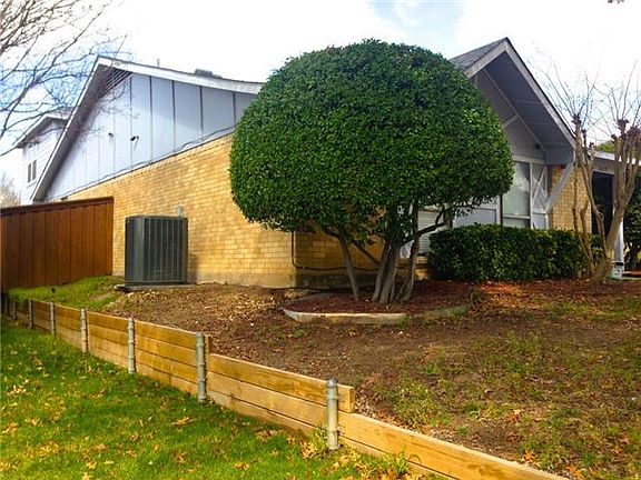 2nd image of 2623 W Wentwood Dr