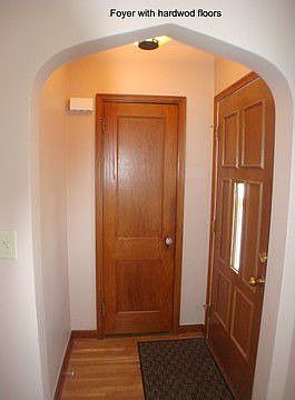 Foyer w/ Arched Doorway