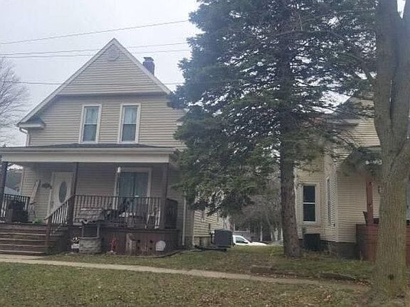 2nd image of 226 S Riley St