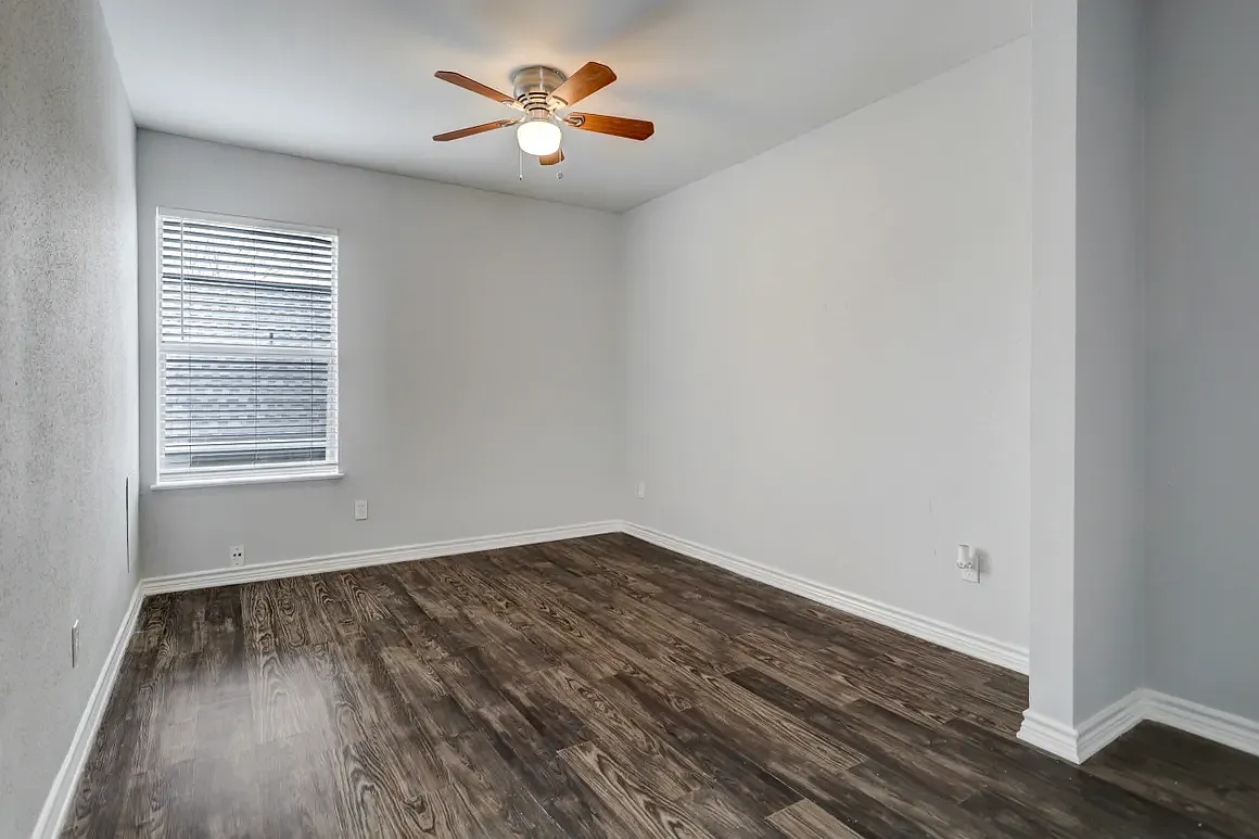Heights Colony - 20 — Photo 3