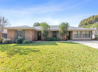 106 Vivian Dr, Lafayette, LA 70508
