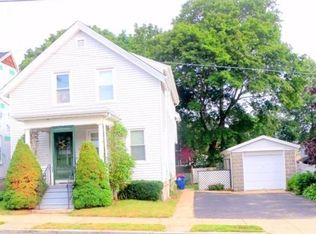 537 Elm St, New Bedford, MA 02740