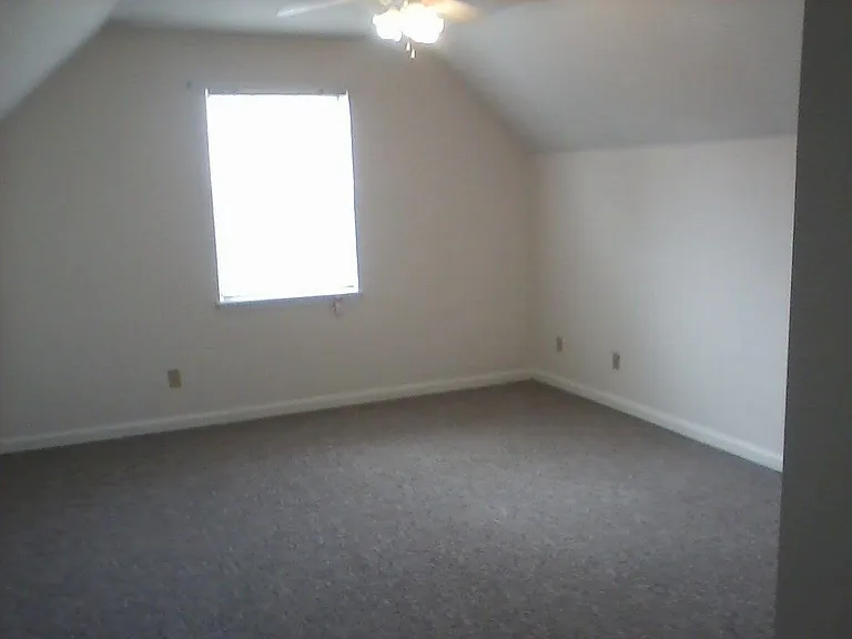 1609 Acosta Ct — Photo 7
