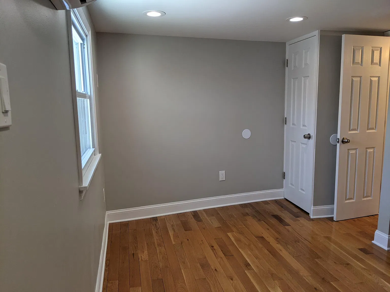 1355 E Passyunk Ave — Photo 2