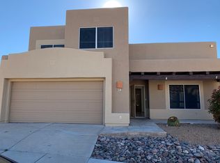 641 N Hearthside Ln, Tucson, AZ 85748
