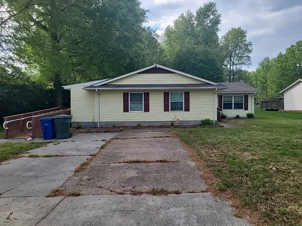 471 Richneck Rd, Newport News, VA 23608