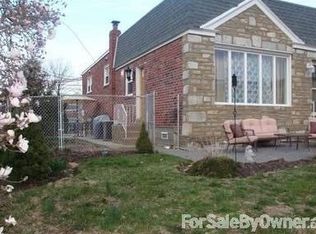 1605 Placid St, Philadelphia, PA 19152