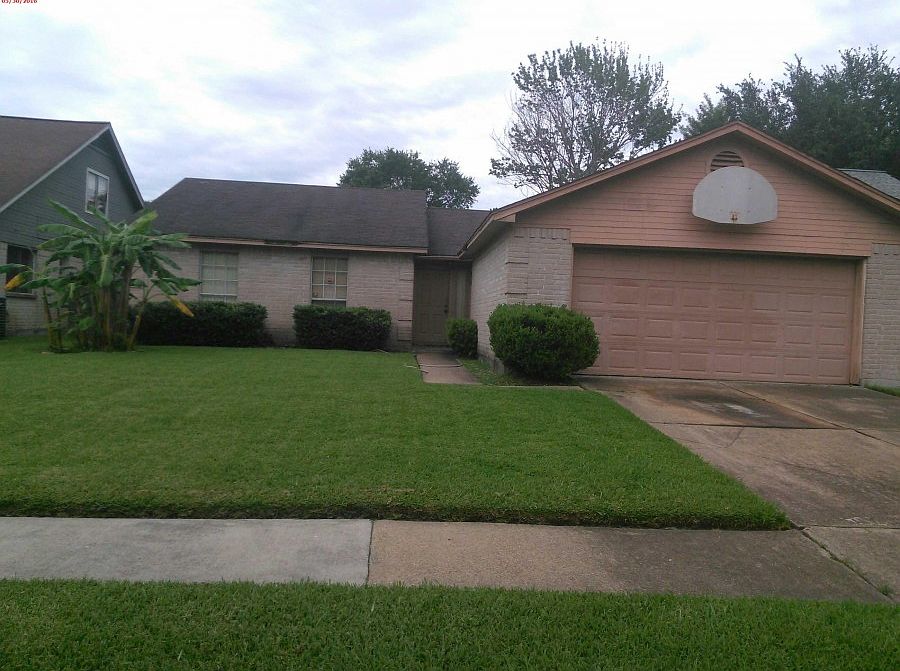 1st image of 14722 Oak Pines Dr