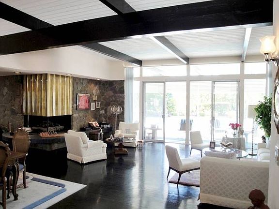 Open Living/Dining Room