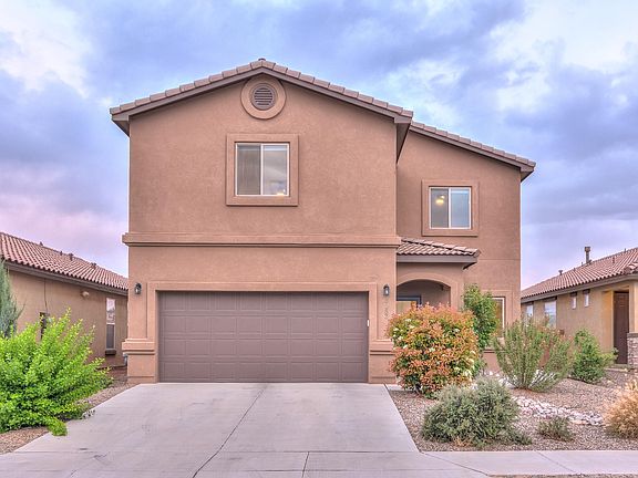 2nd image of 3253 Llano Vista Loop NE