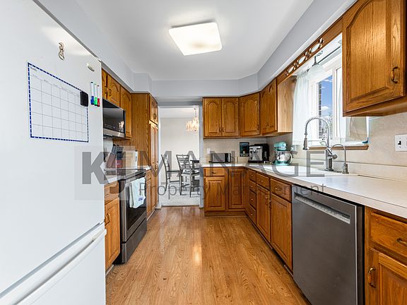 2nd image of 44135 Franciscan Dr