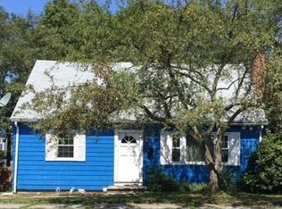 21 Hemingway St, Winchester, MA 01890