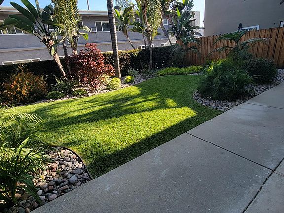 5th image of 276 S Sierra Madre Blvd APT 23