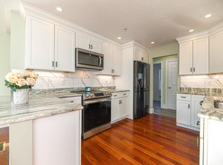 31 Stone Sled Ln #B, Bow, NH 03304