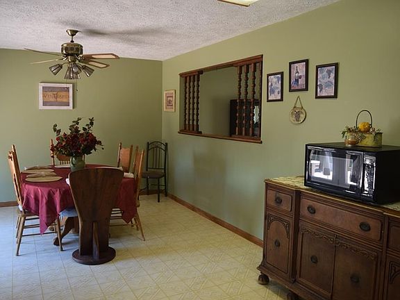4th image of 278 Orchard Hill Dr