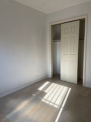 5th image of 57-34 Hoffman Dr #1