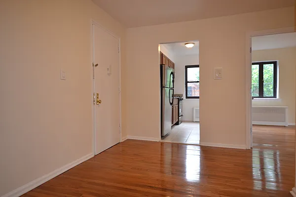 Rented by Silverstein Collection LLC  | media 8