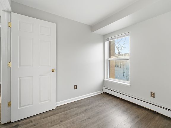 5th image of 89 Main St #A