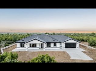 1114 Hollister Rd, Pinon Hills, CA 92372