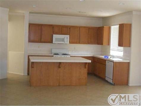 2nd image of 15086 Leaf Ln
