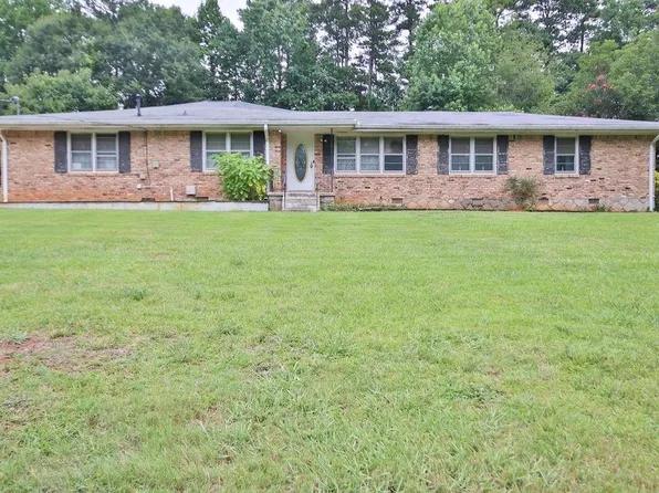 5435 Francis Ave, Stone Mountain, GA 30087