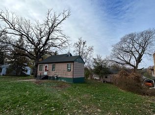 4700 4th St NE, Columbia Heights, MN 55421