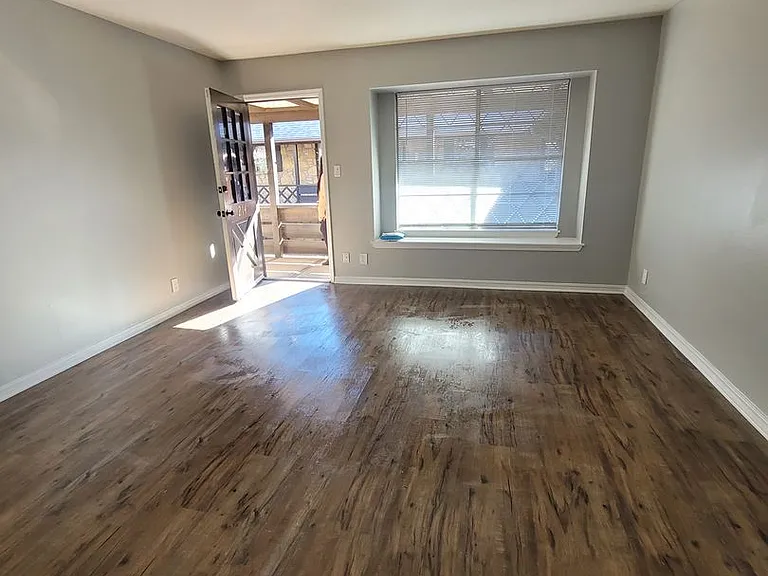 Woodward Park Apartments — Photo 7