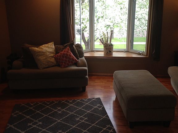 upstairs family room pic 2