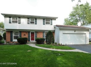 1256 Sandpiper Ln, Naperville, IL 60540