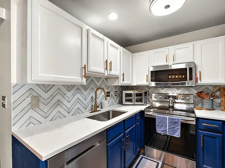 1538 Maryland Club Dr — Photo 6