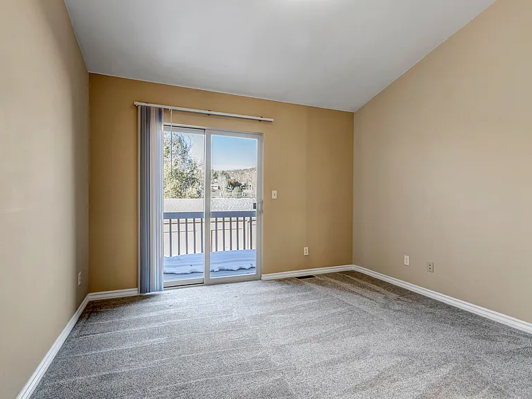 280 S Oman Rd — Photo 30