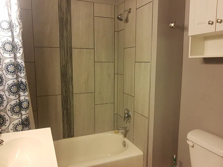 1520 N Hayes Ave — Photo 5