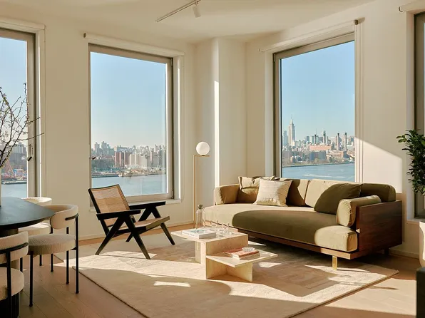 8 S 4th St #33A, Brooklyn, NY 11249