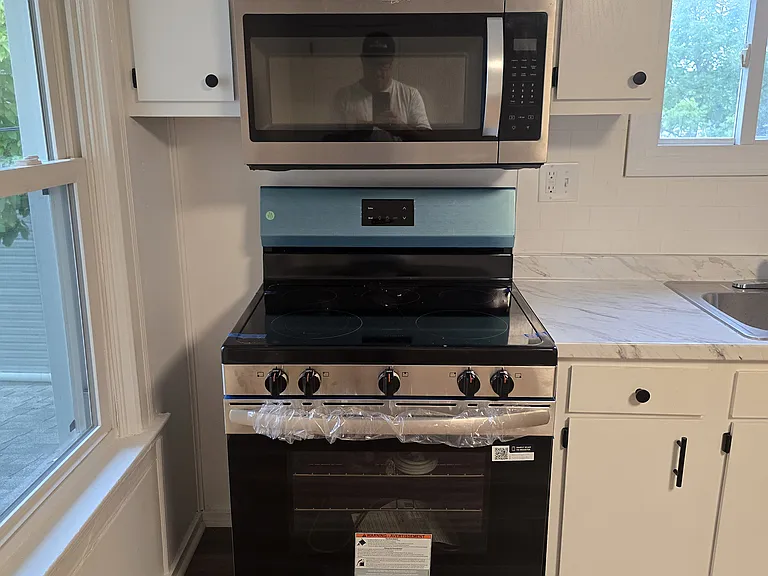 10 N Main St #2 — Photo 8